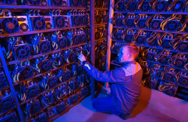Cipher Mining’in gelirleri düştü