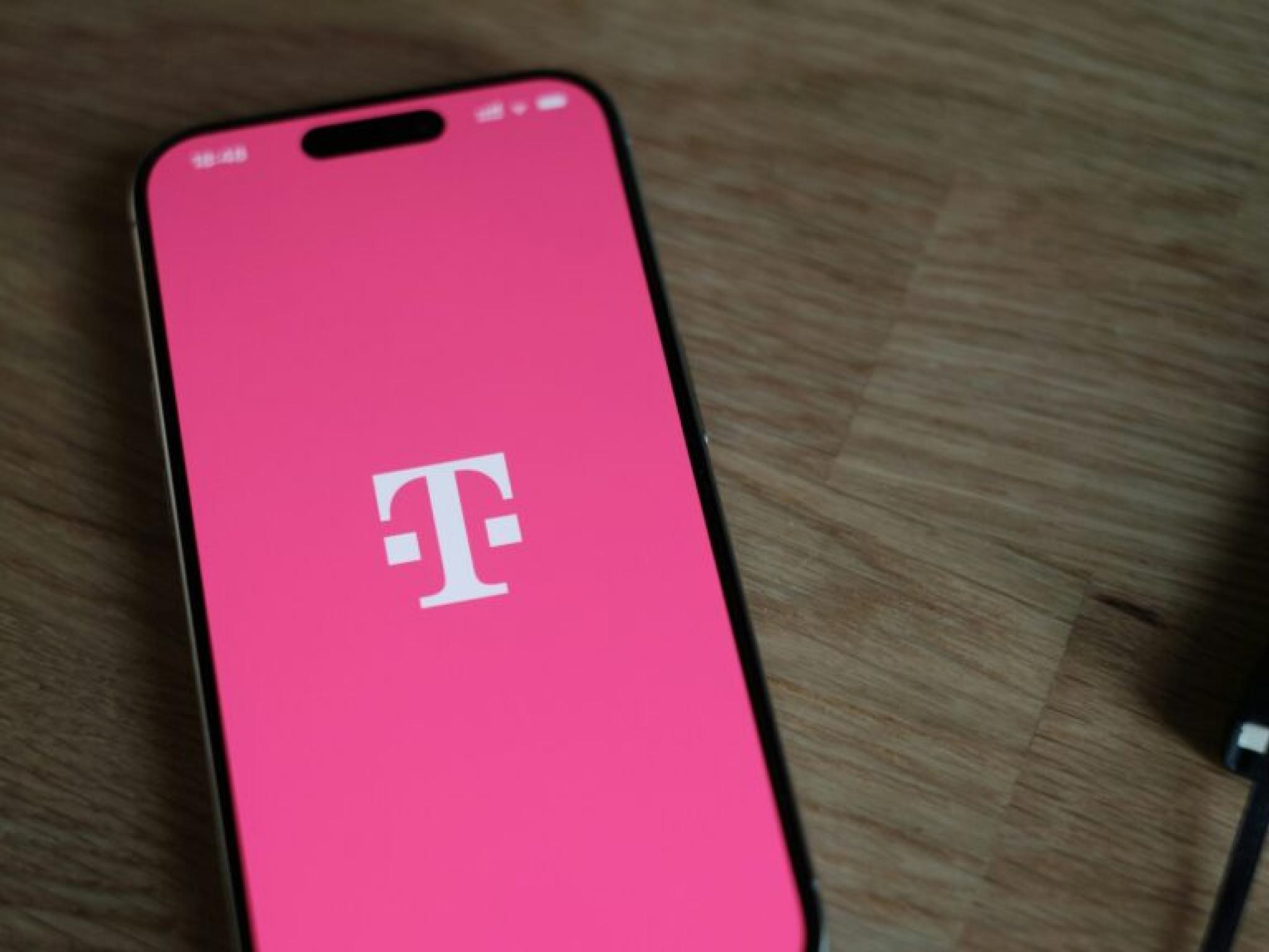 T-Mobile müşterilerine 350 milyon dolar ödeyecek