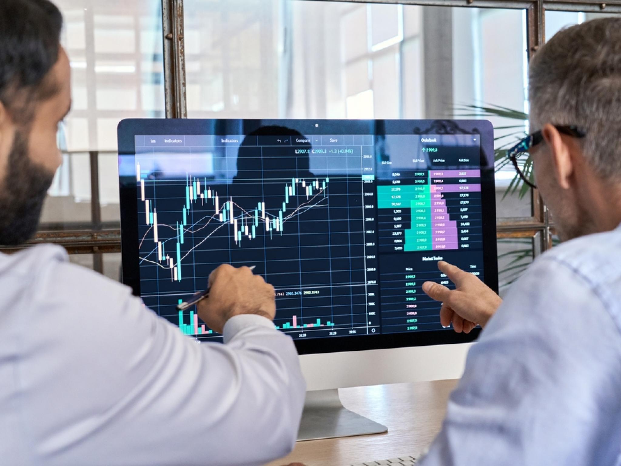 Hisse fiyatı düştüğünde opsiyonlarla nasıl riskten korunursun?