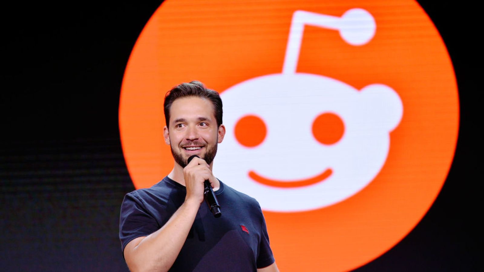 Reddit CEO’su, TikTok satın alımı için harekete geçti