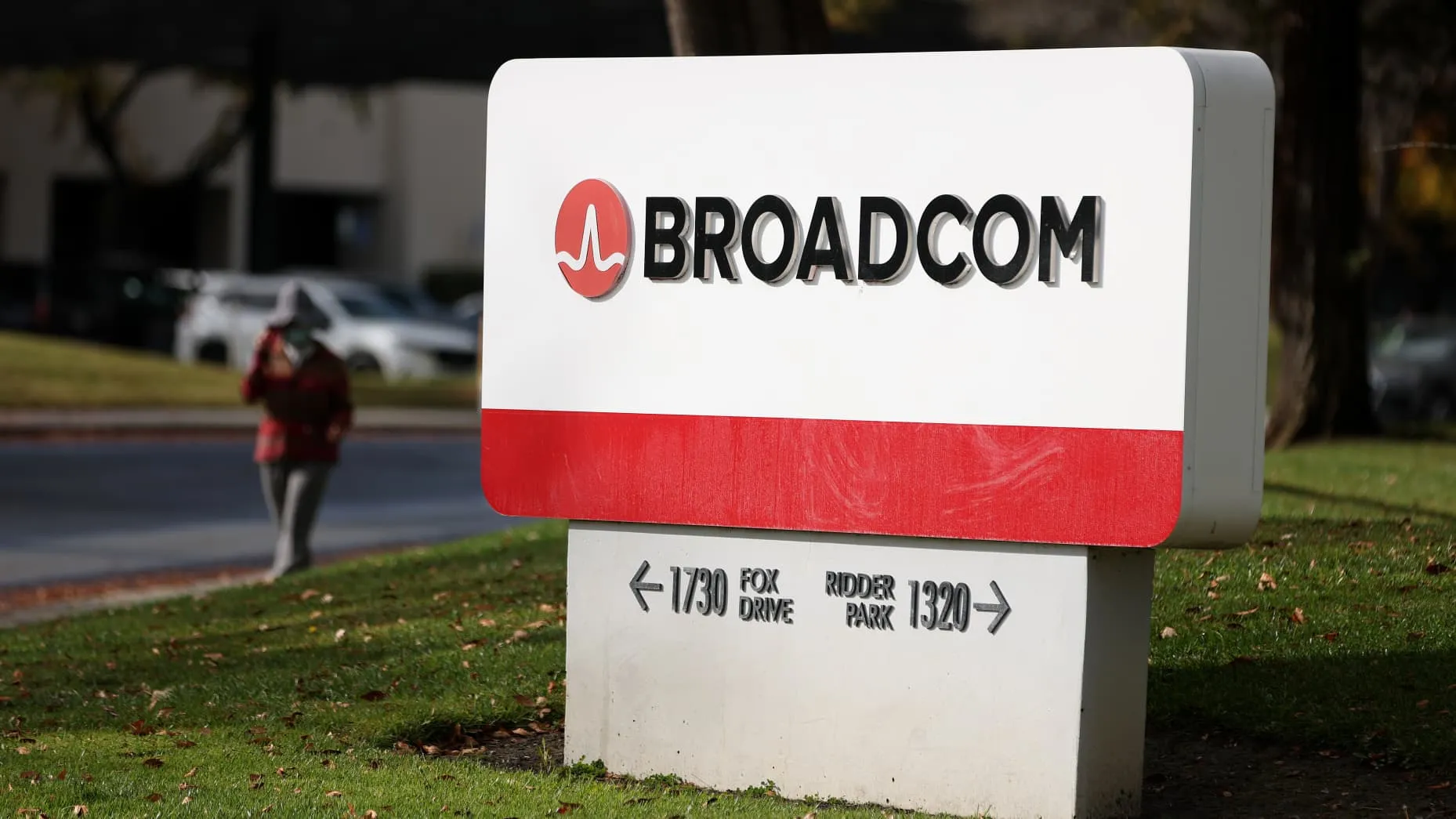Broadcom’dan VeloSky ile ağ çözümü hamlesi