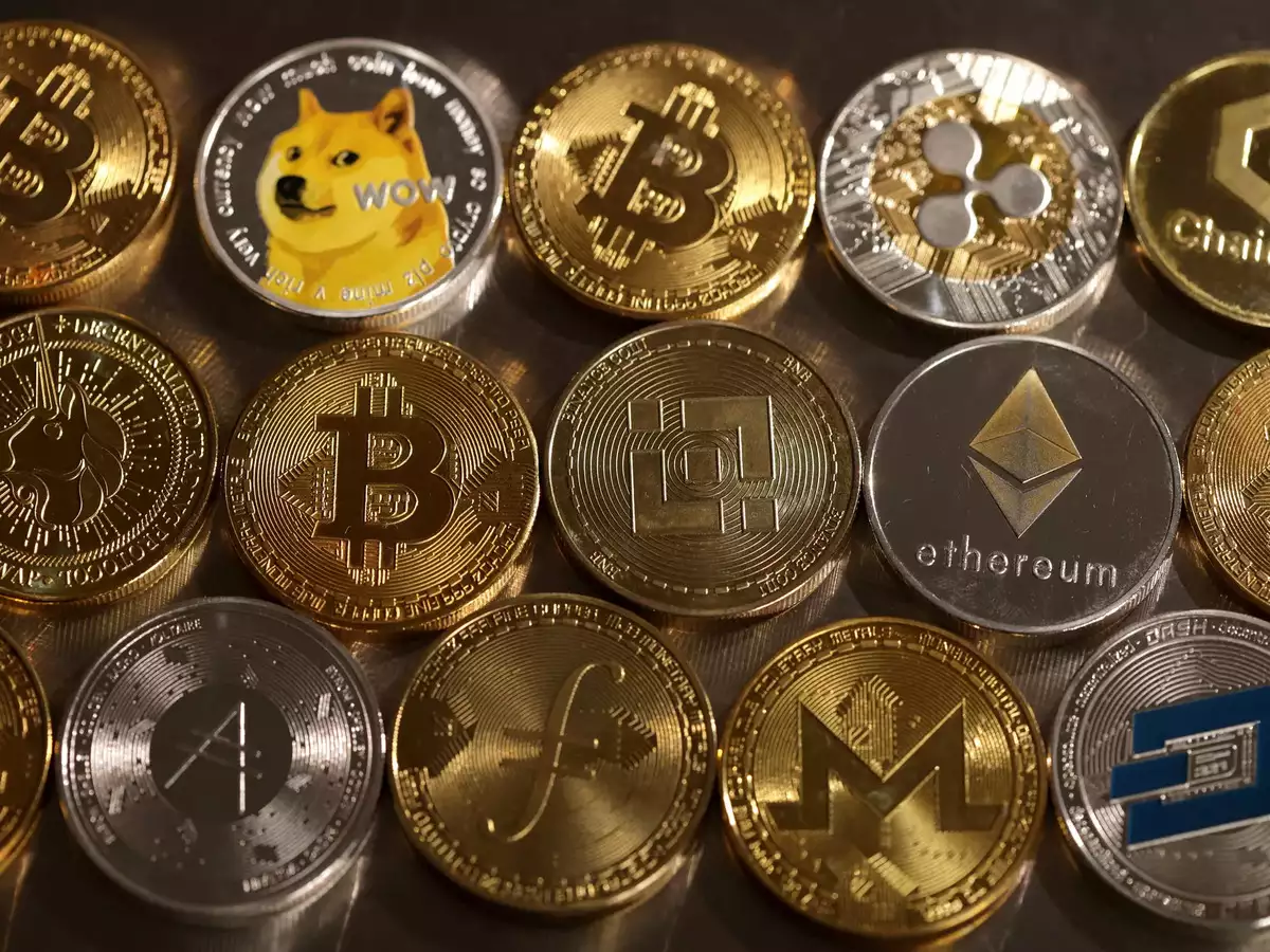 Şubat ayında kripto: SEC kararları, memecoin çılgınlığı
