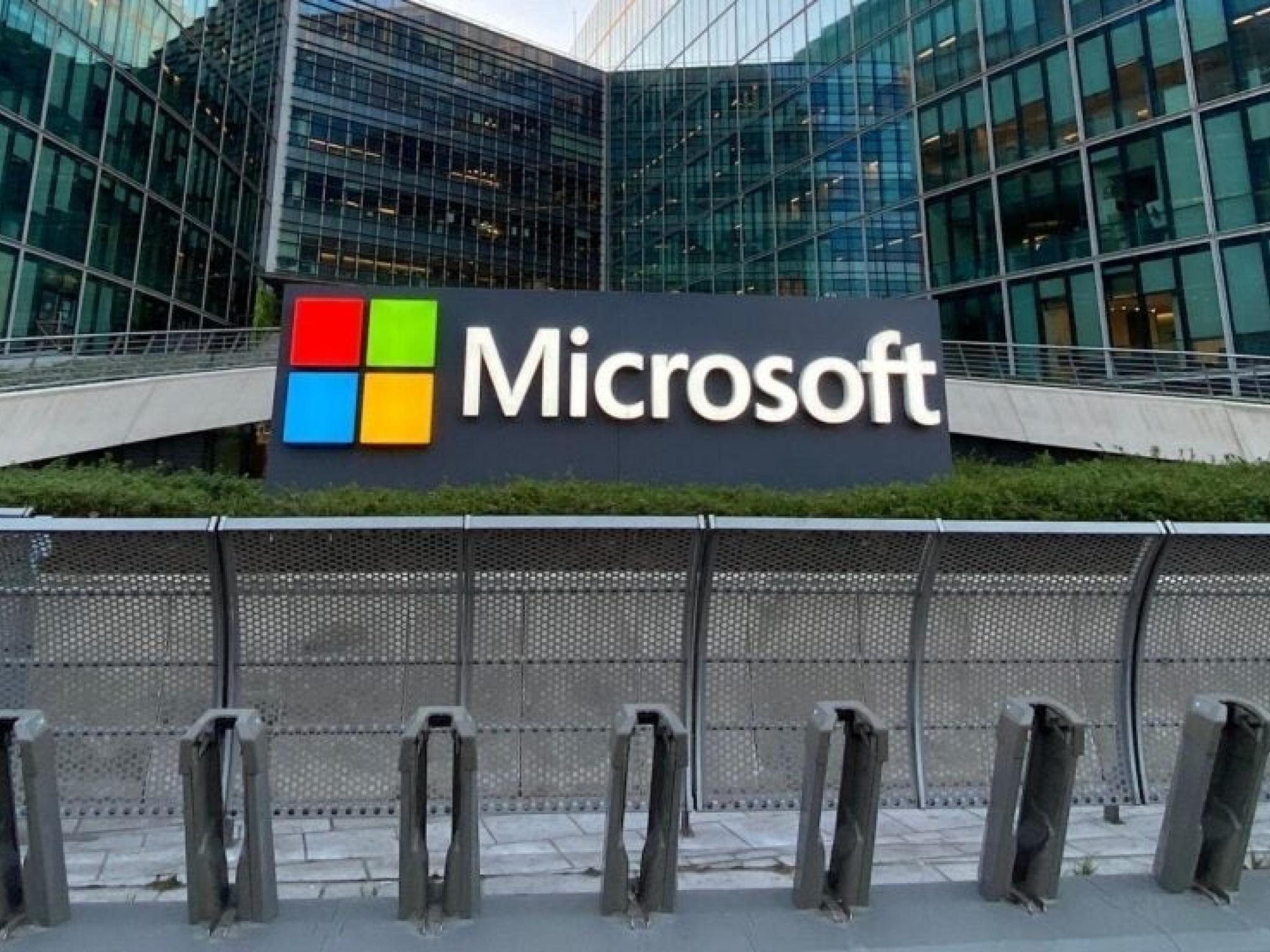 Microsoft’un OpenAI yatırımı soruşturma dışı kaldı