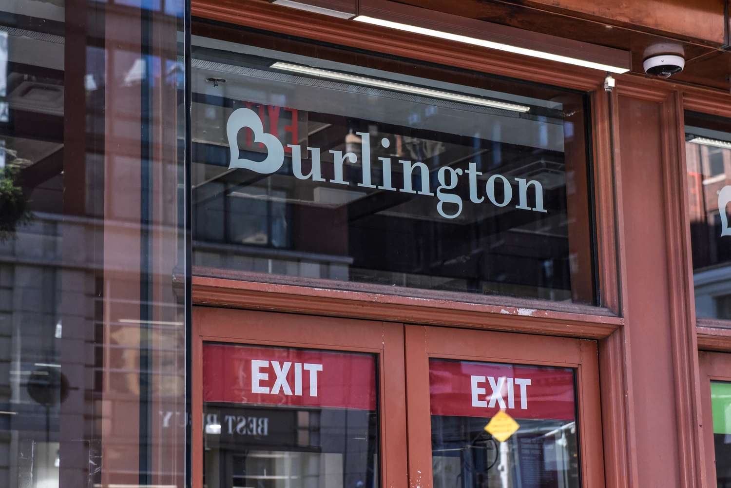 Burlington Stores’ın kârı beklentileri aştı
