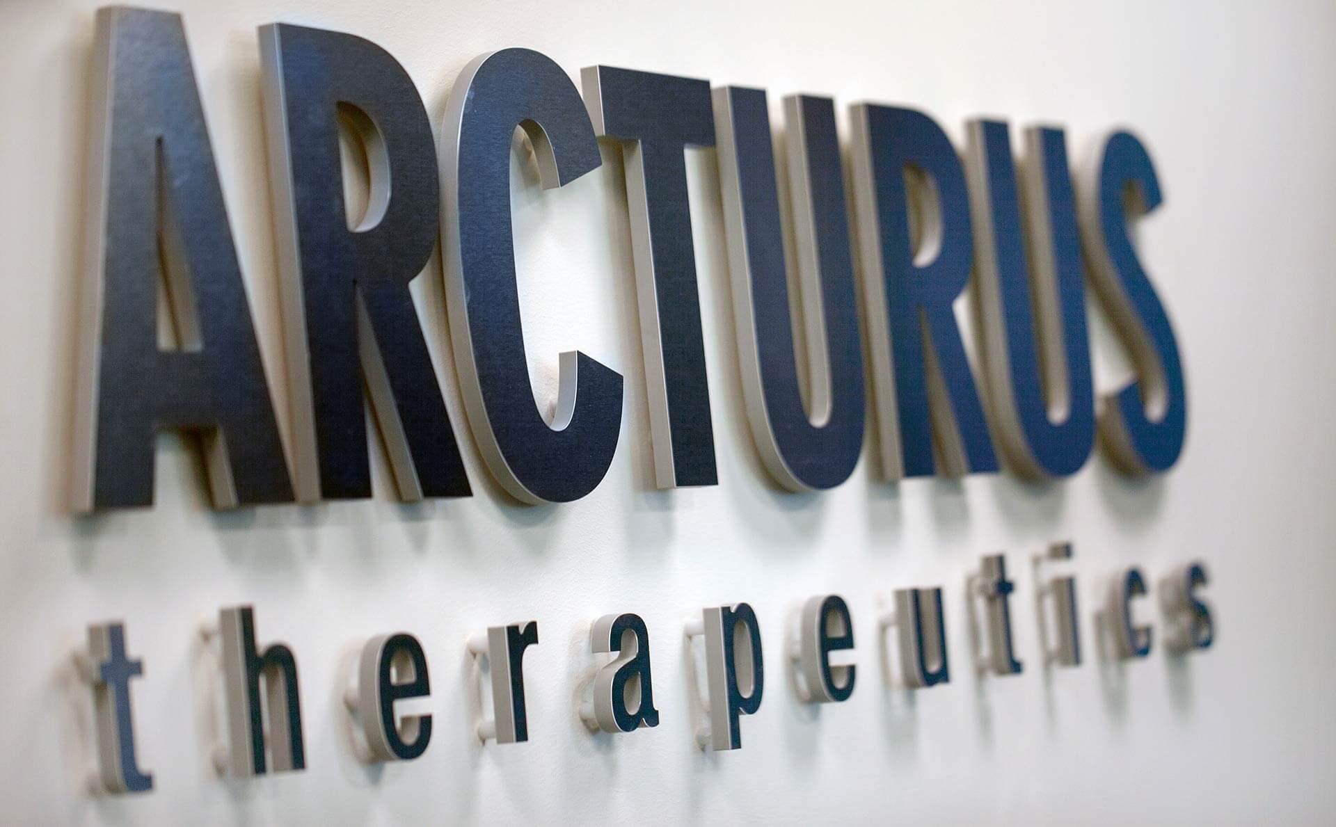 Arcturus Therapeutics’in zararı beklentileri aştı