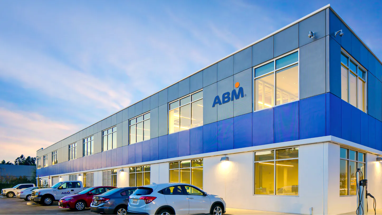 ABM Industries beklentileri aştı