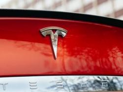 Tesla’nın teslimatları 2025’te düşebilir – Deepwater