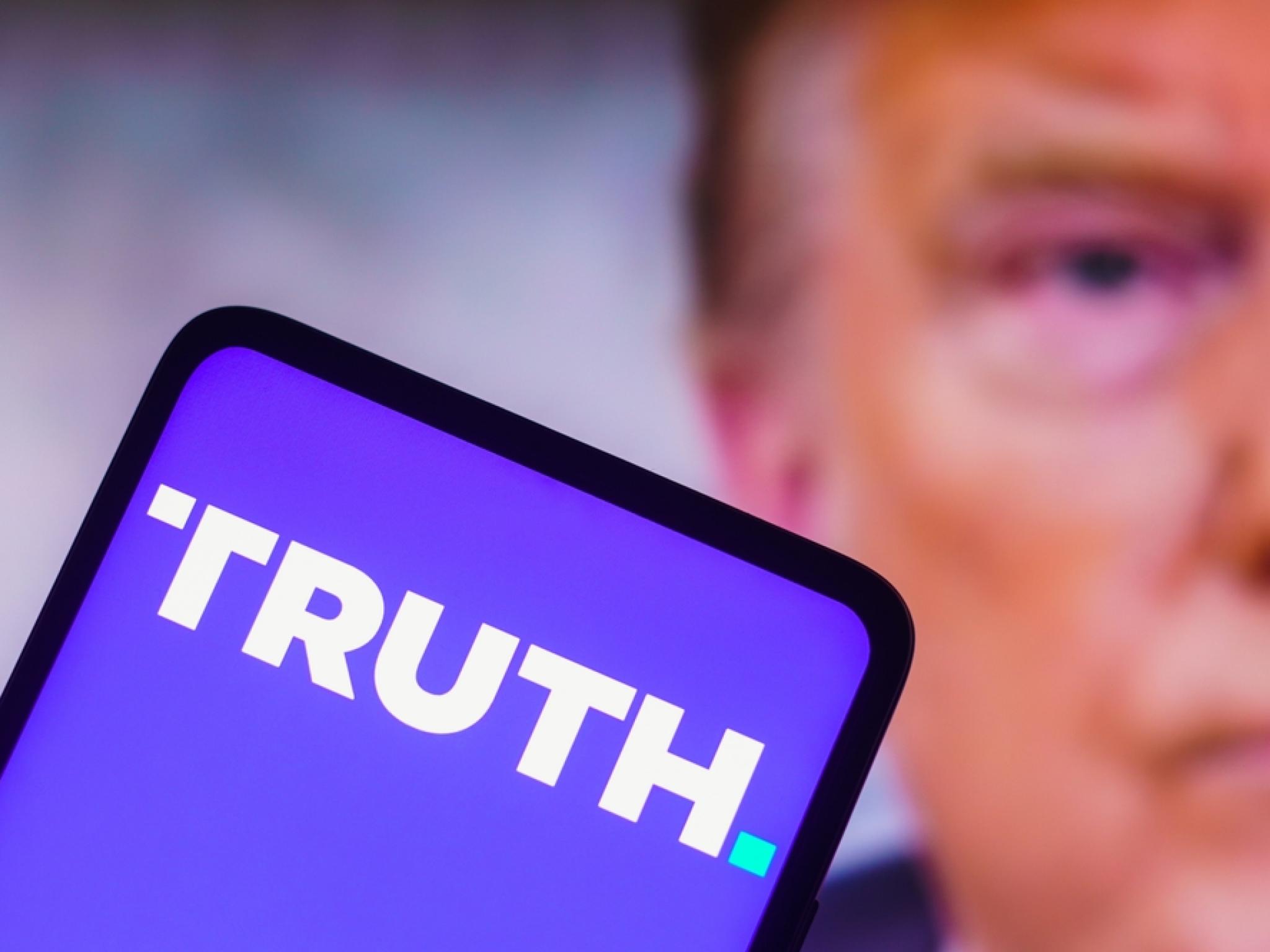 Truth Social’ın yeni özelliği DJT hisselerini yükseltti