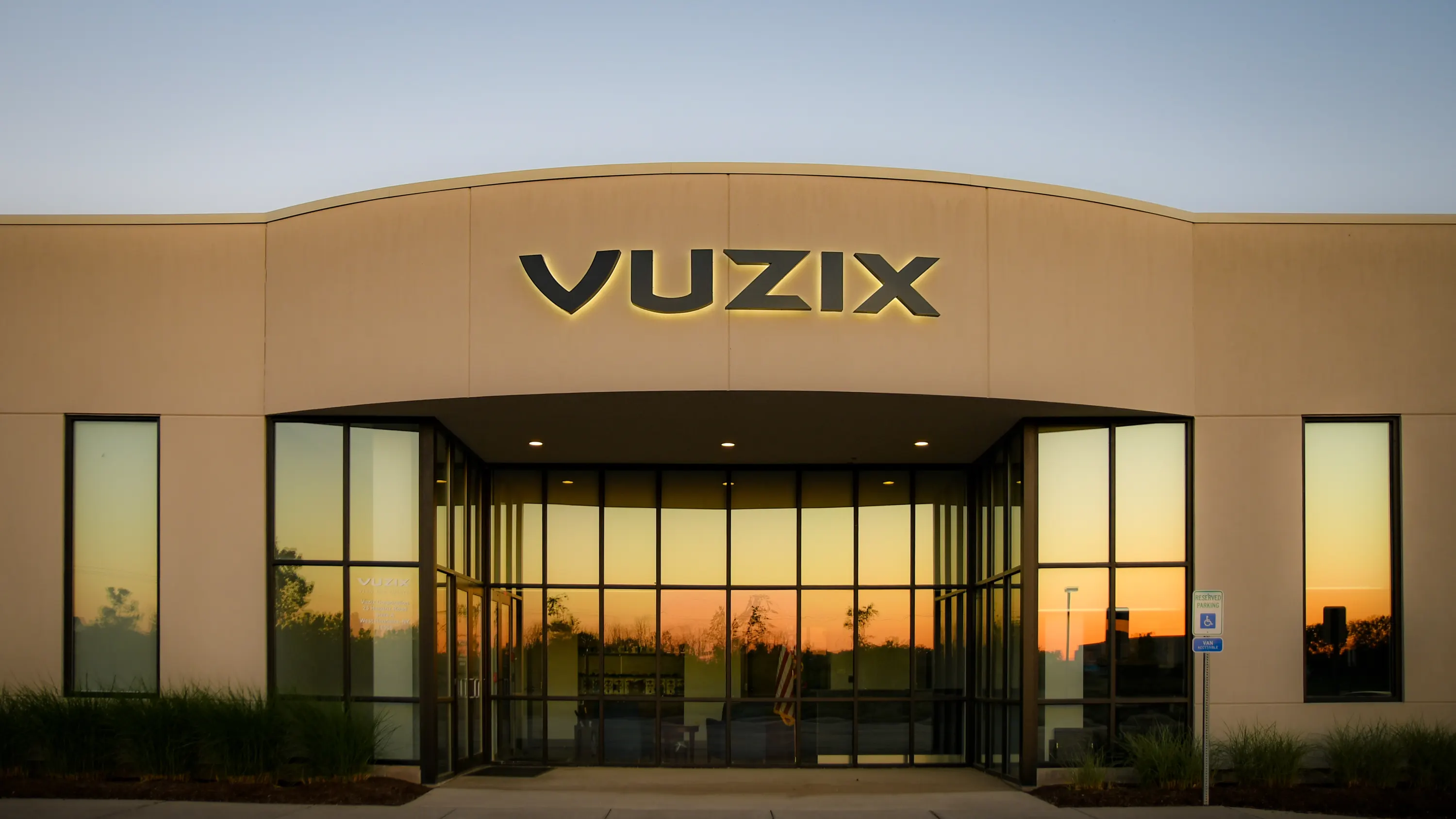 Vuzix’in gelirleri arttı