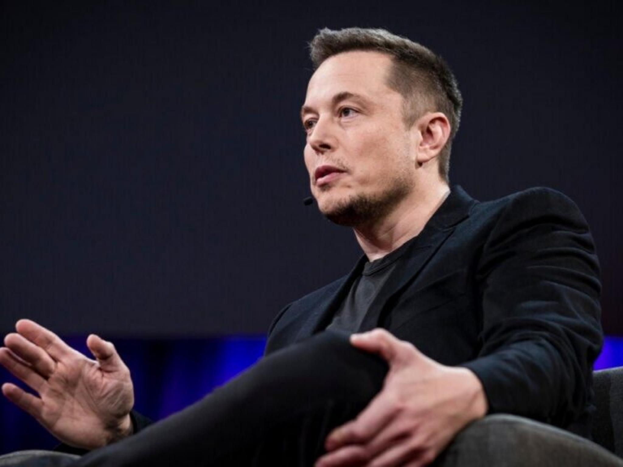 Musk: Tesla dünyanın en değerli şirketi olacak