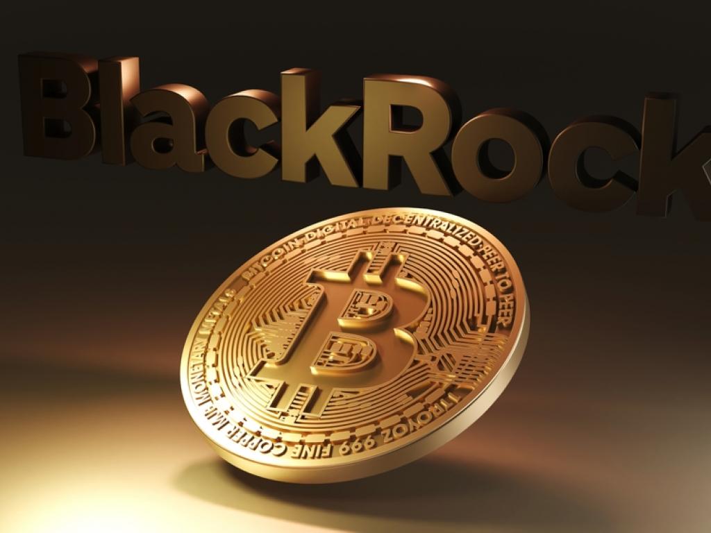 BlackRock’ın Bitcoin ETF’i, S&P 500 fonundan daha çok kazandı