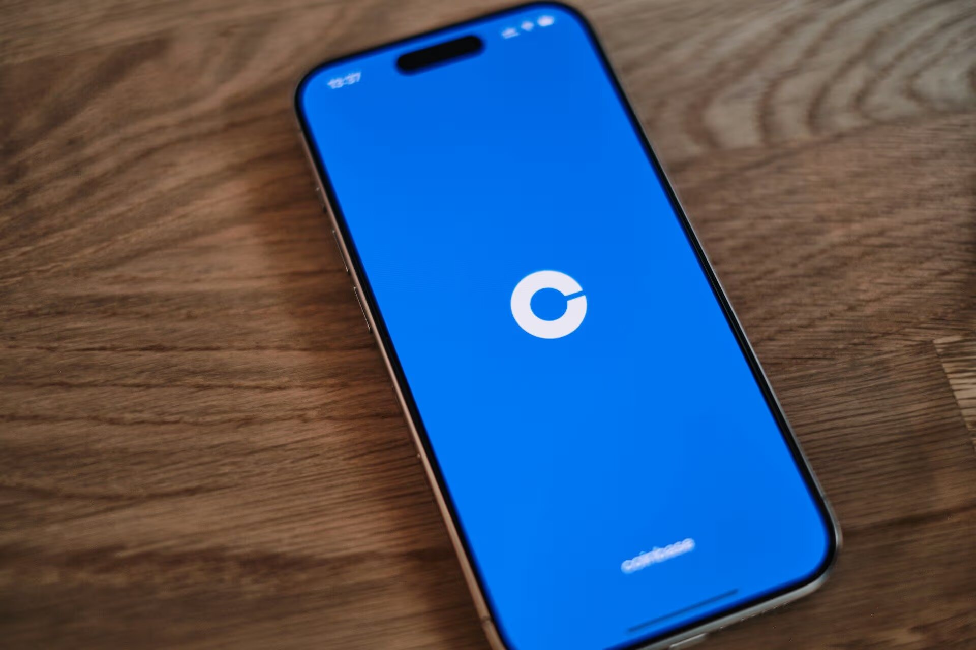 Coinbase, dördüncü çeyrekte 12 binden fazla ETH sattı – Standard Chartered