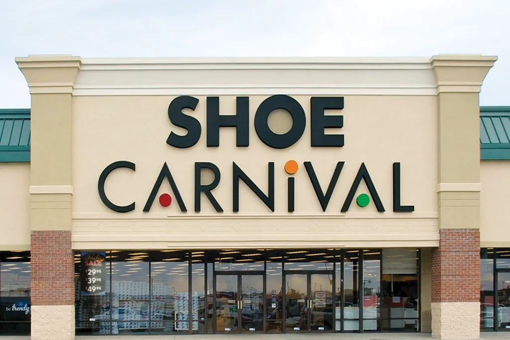 Shoe Carnival’ın kârı beklentileri aştı