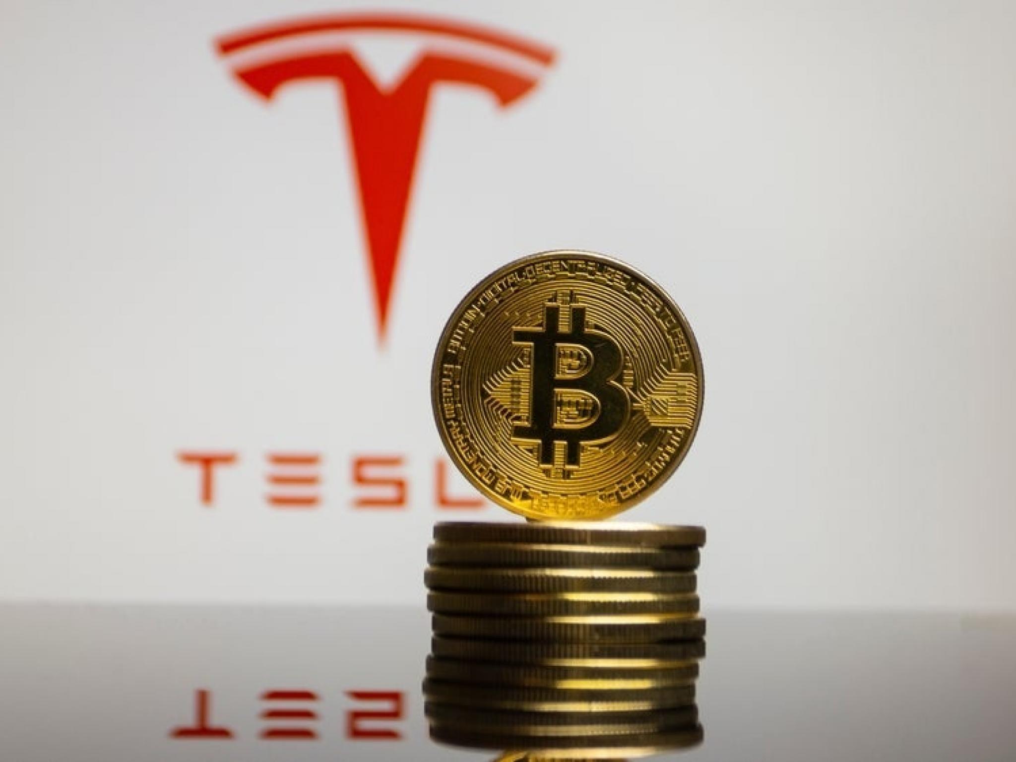 Bitcoin artık bir teknoloji hissesi gibi davranıyor – Standard Chartered
