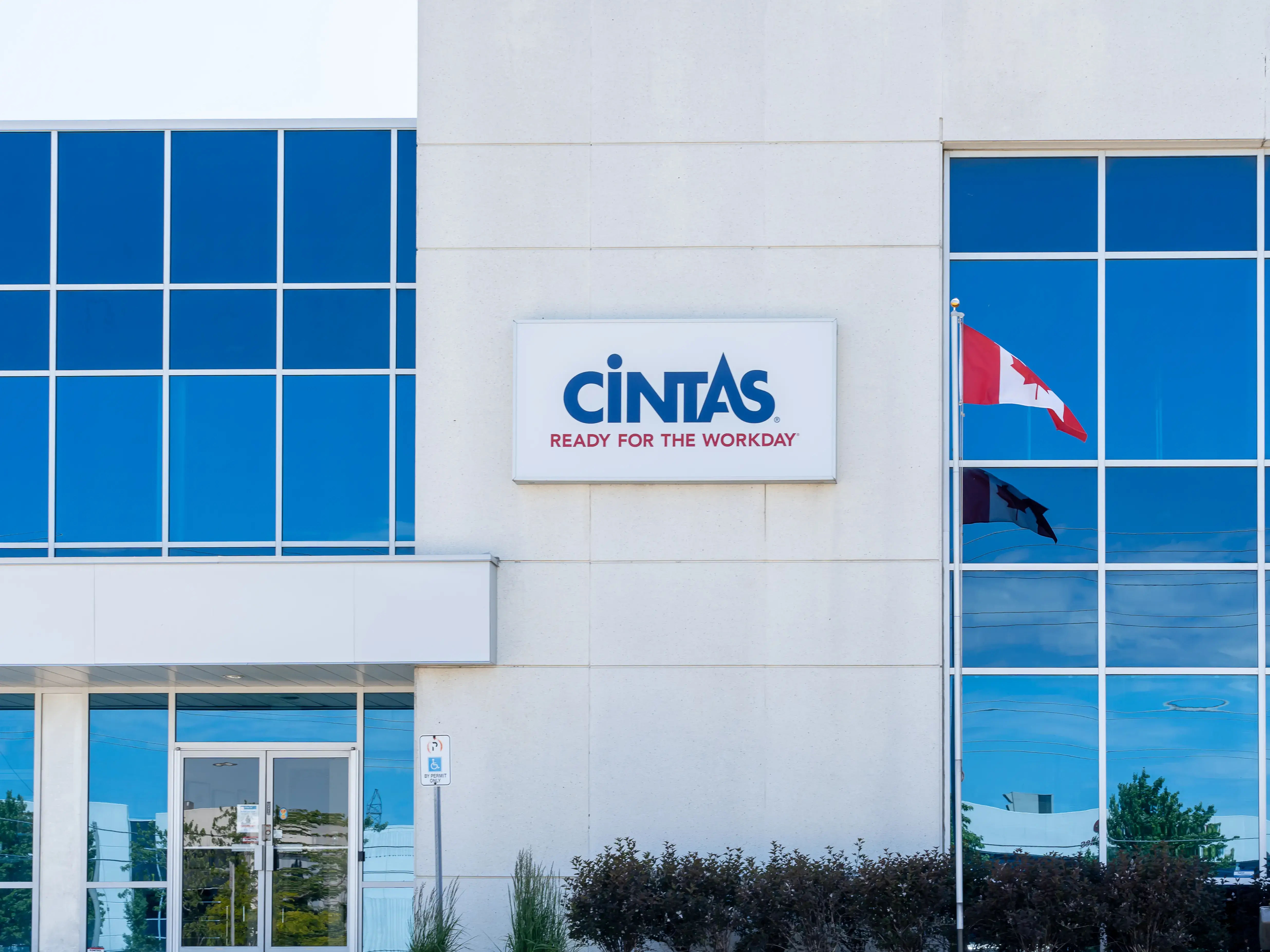 Cintas’ın sonuçları beklentileri aştı