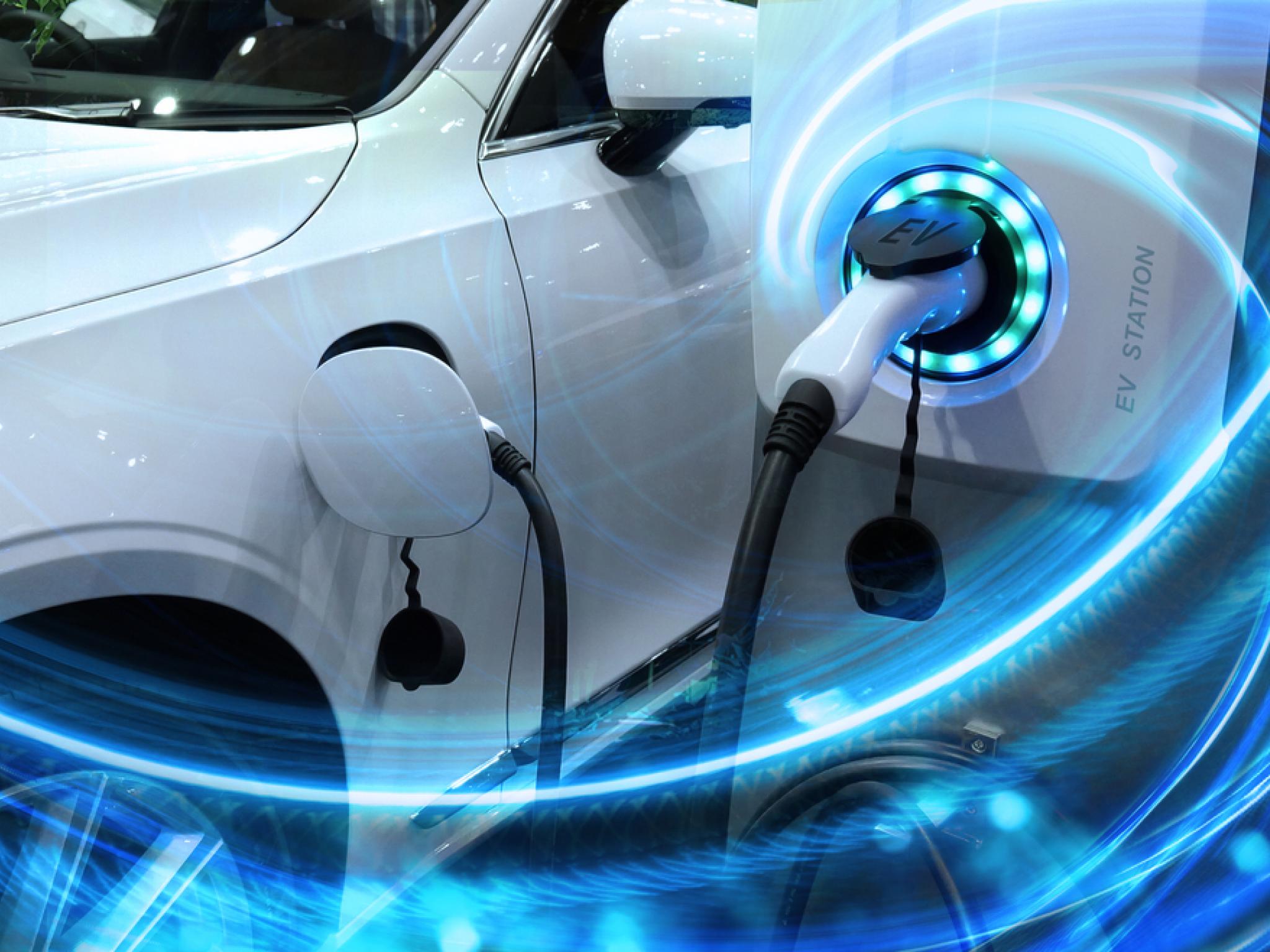 Tesla’nın satışları düşerken rakipleri yükseliyor