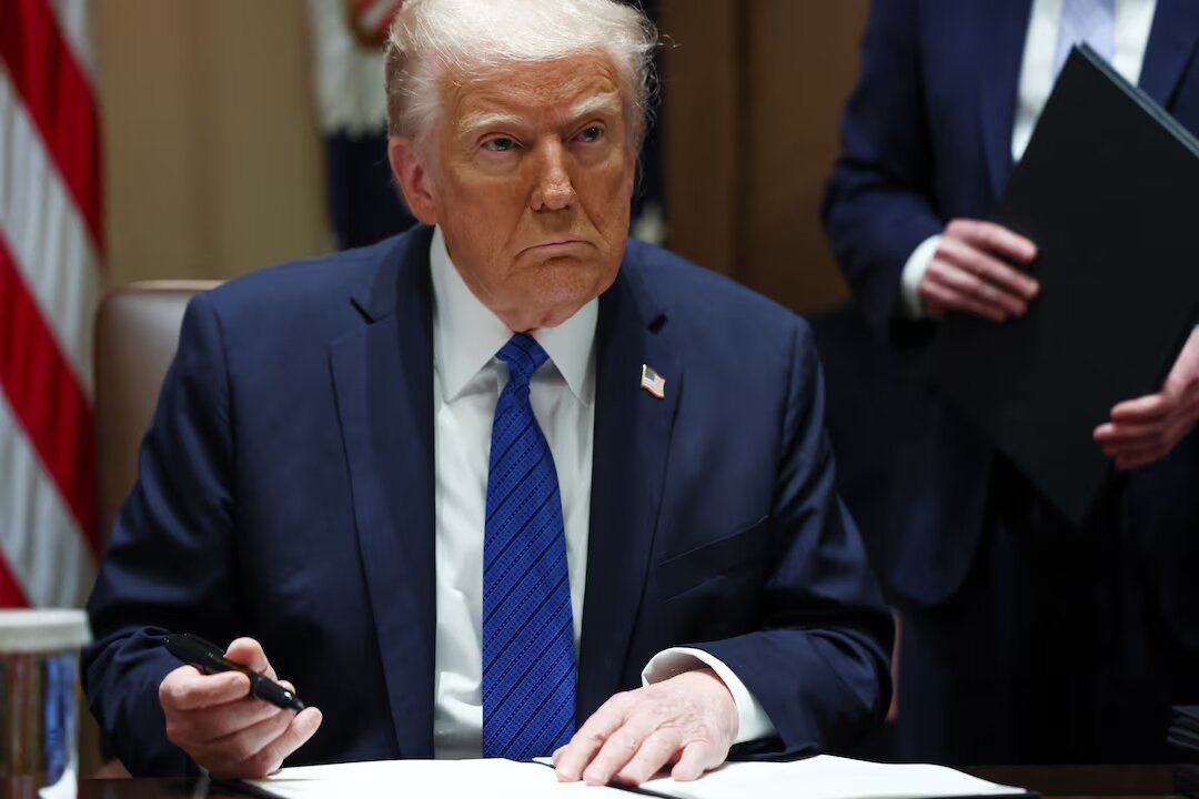 Trump’tan ithal araçlara 25% vergi: Hisseler nasıl etkilendi?