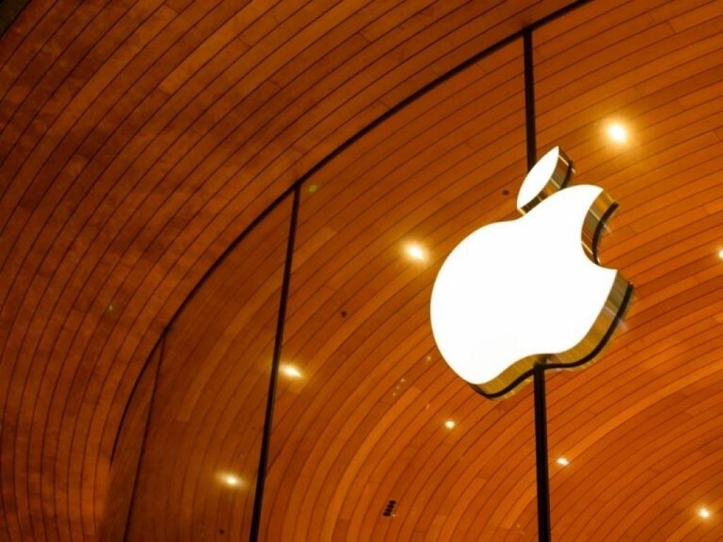 Apple iOS 18.4 güncellemesini yayınladı