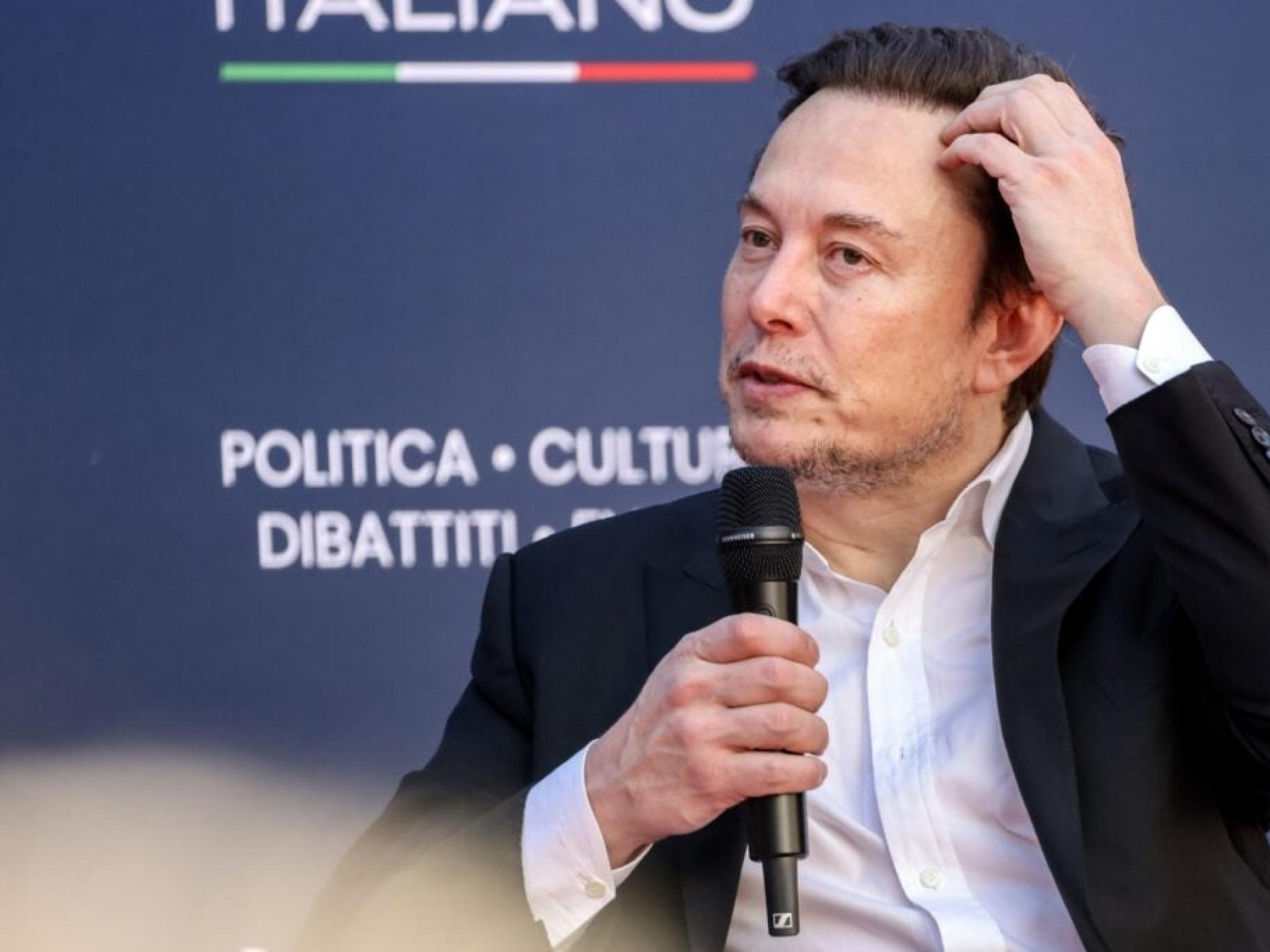 Elon Musk’tan Trump’a gümrük vergisi çağrısı