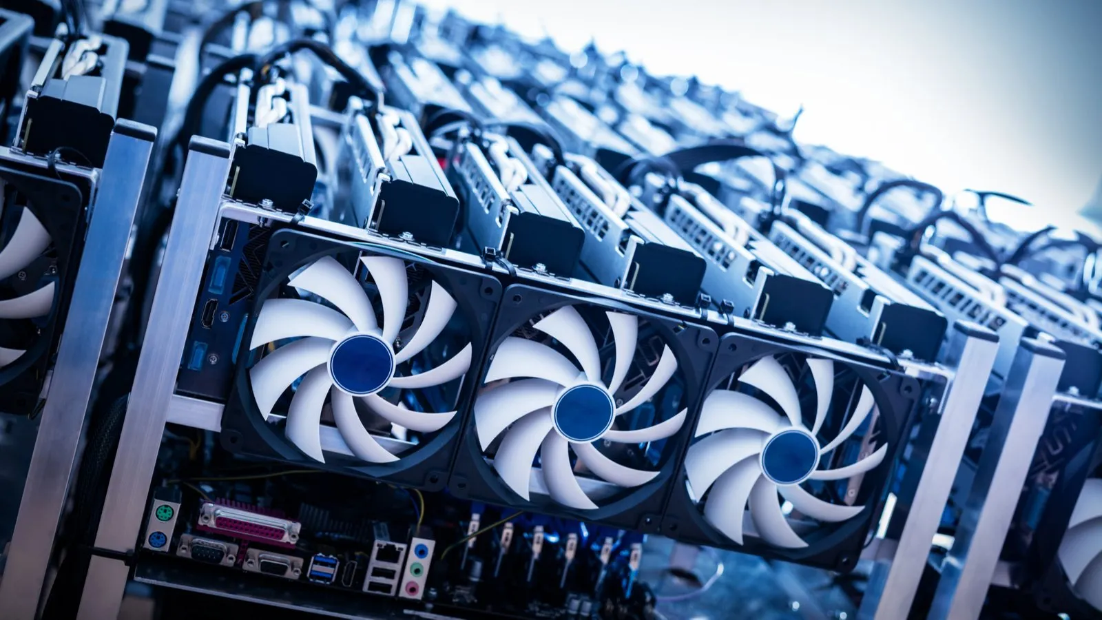 Bitcoin madencileri, “geçinmek” için BTC satıyor – CryptoQuant