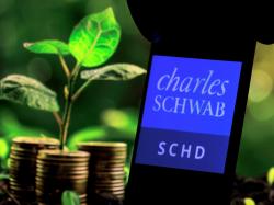 Charles Schwab’ın ilk çeyrek geliri 18% arttı