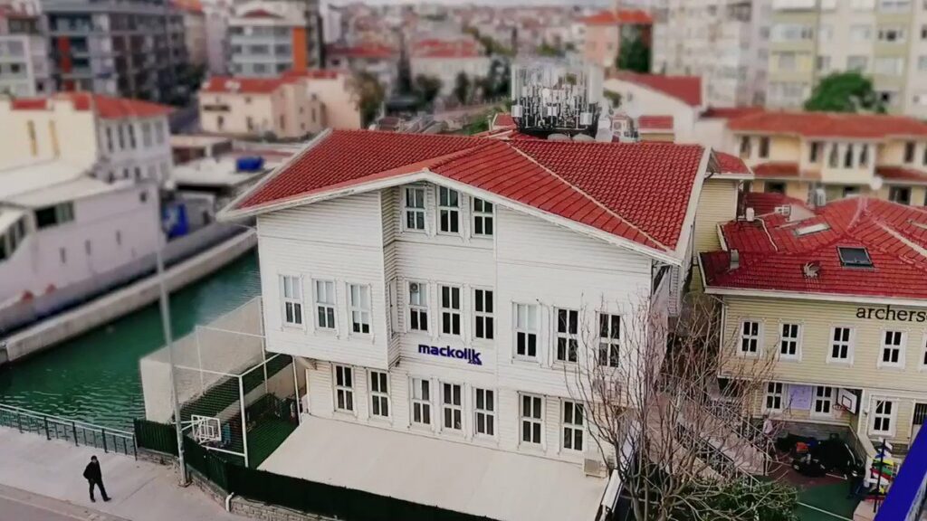 MACKO, Fransız firma ile reklam satış sözleşmesi imzaladı