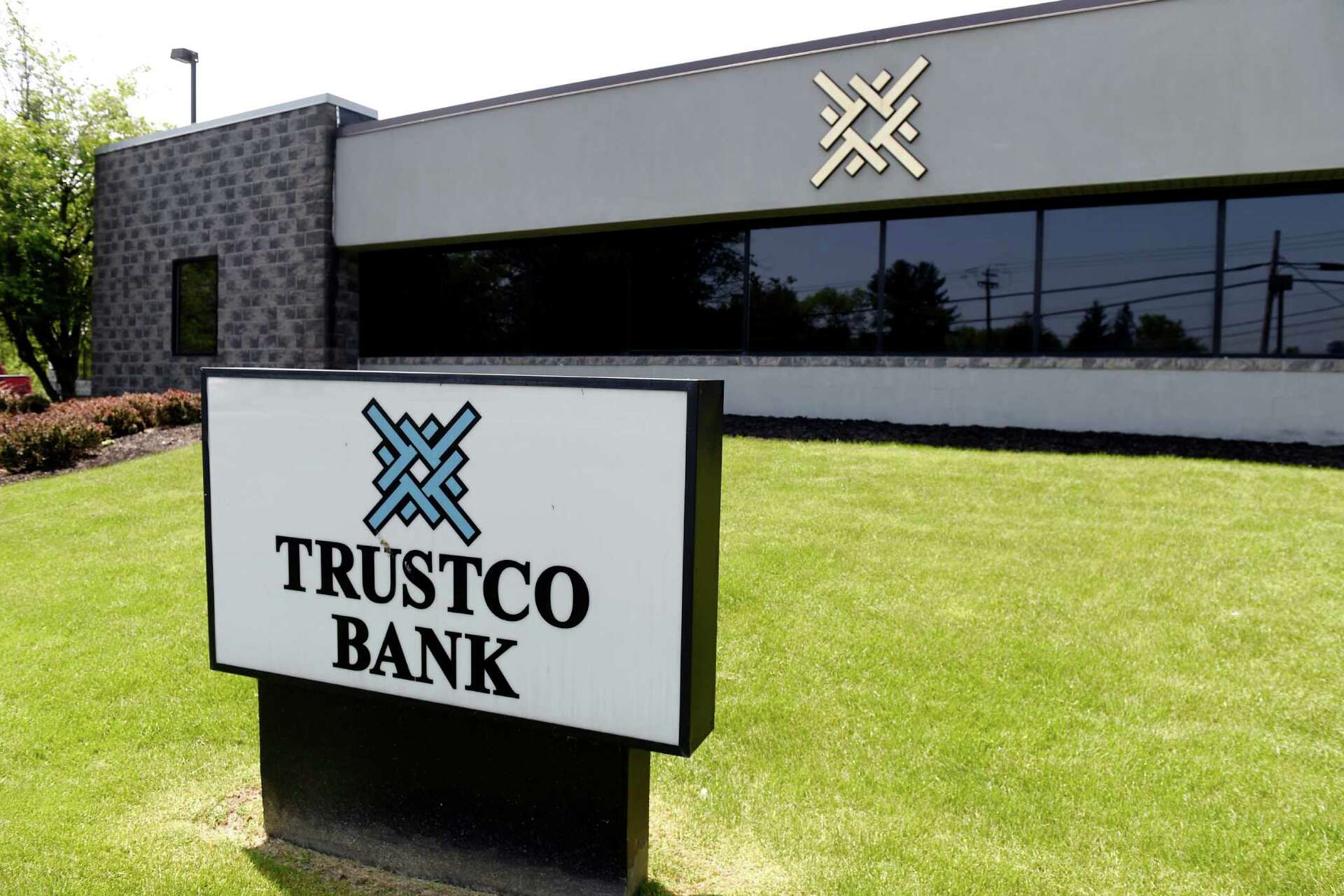 Trustco Bank’ın kârı arttı