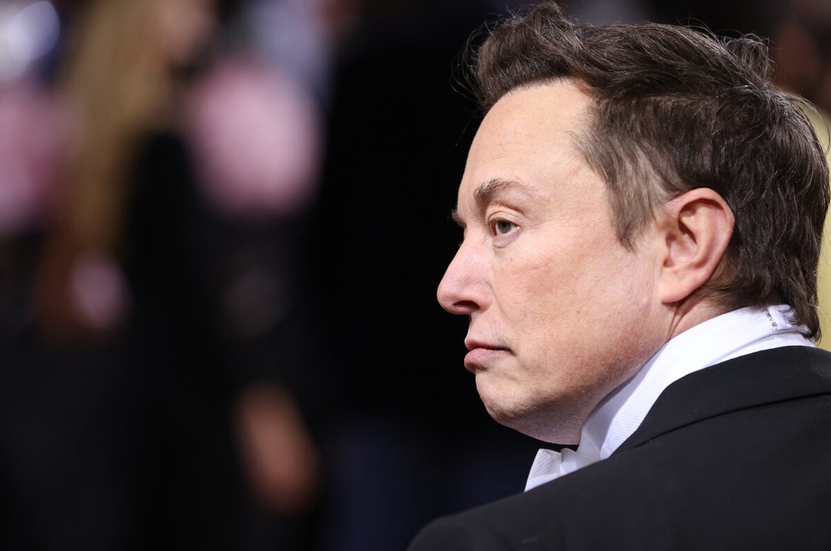 Tesla’nın imdadına Musk yetişti: Bilanço beklentileri kaçırsa da hisse yükseldi