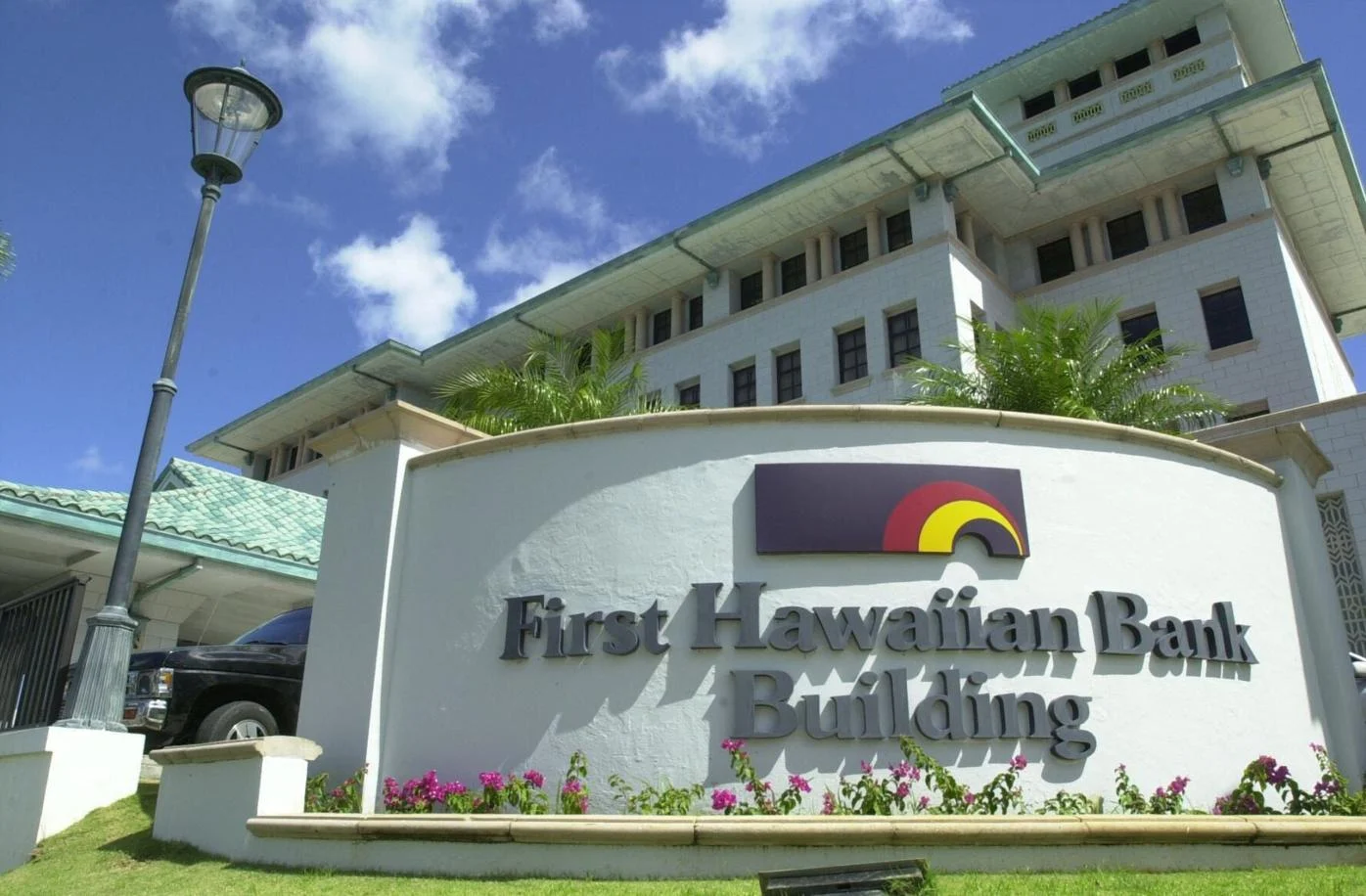 First Hawaiian’ın kârı beklentileri aştı