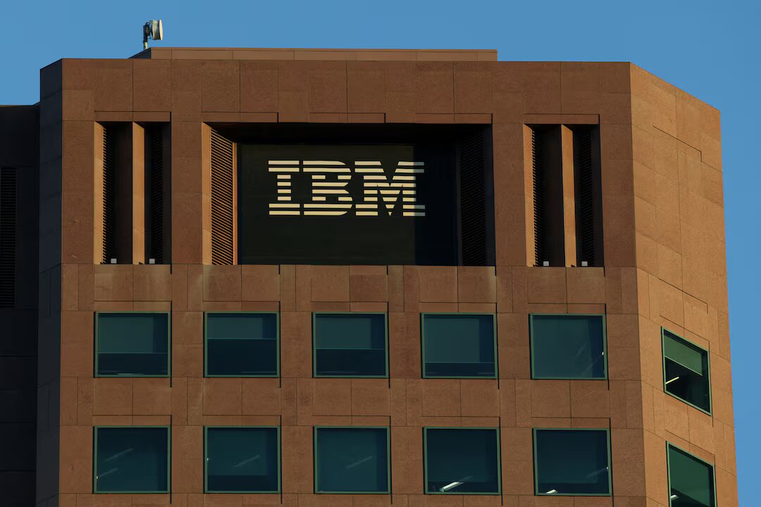 IBM’in üçüncü çeyrek kârı beklentileri aştı