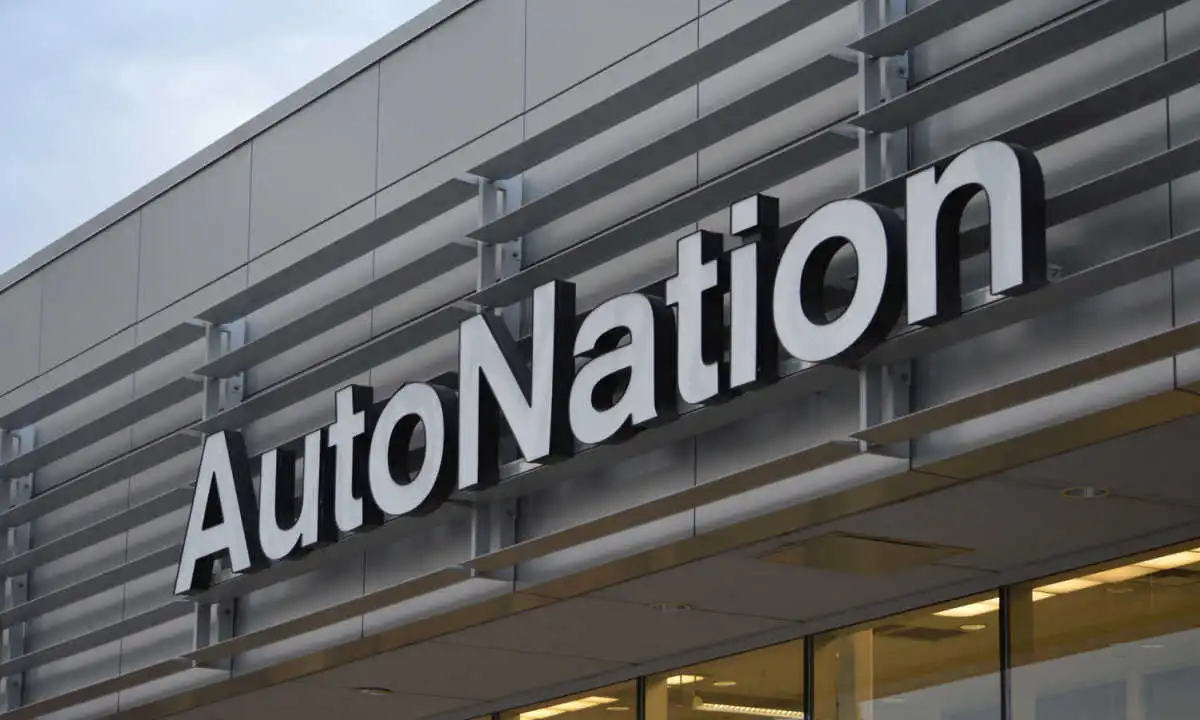 AutoNation’ın kârı beklentileri aştı