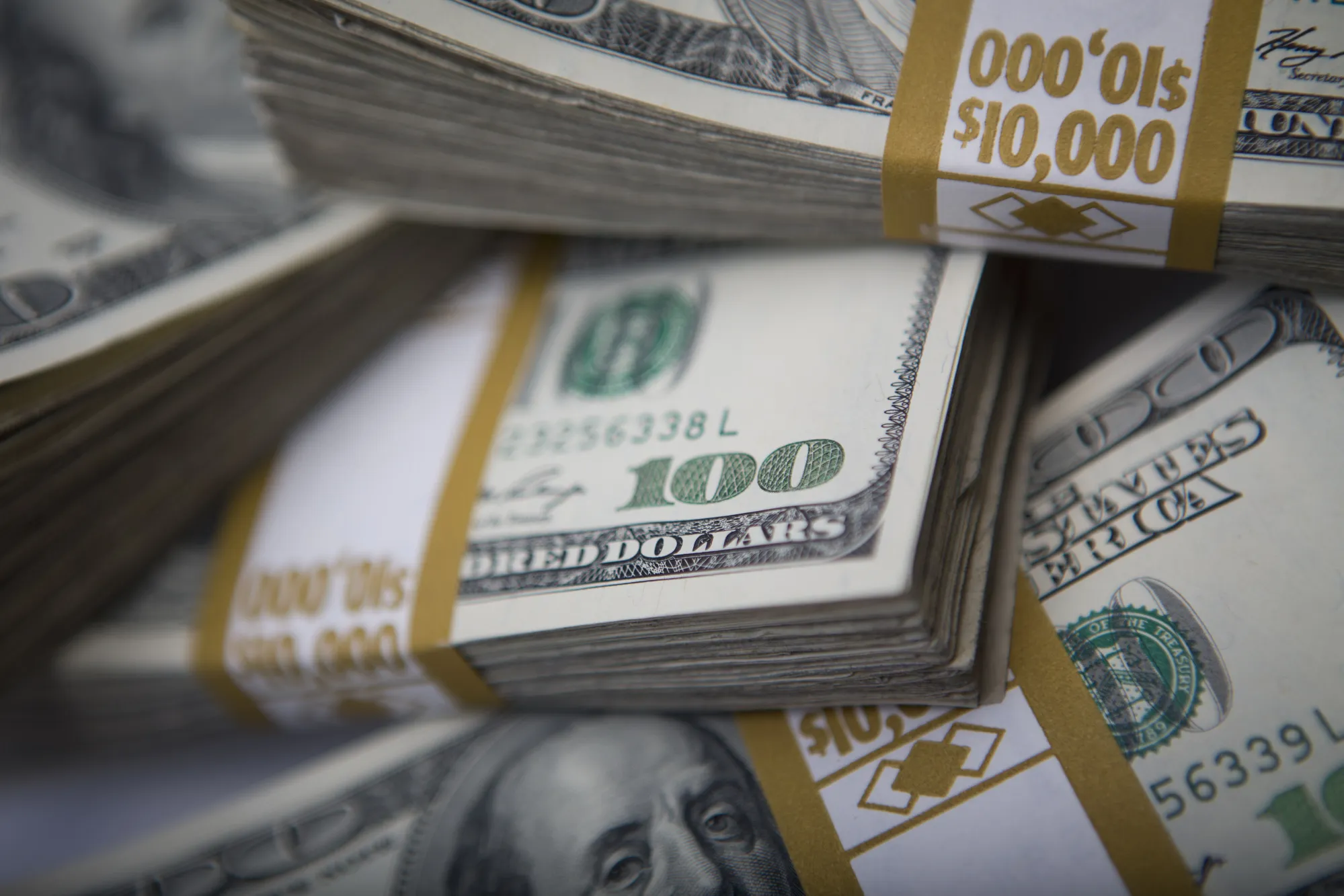 Dolar endeksi 8% düşerken dolar/TL neden yükseliyor?
