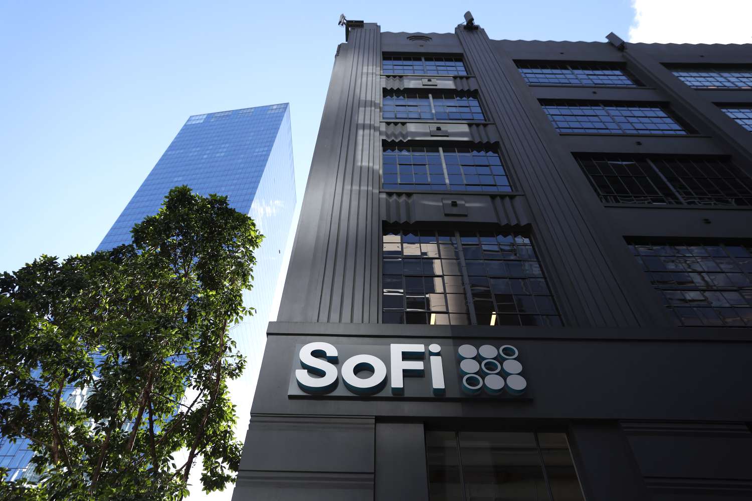 SoFi Technologies’in kârı 200% arttı
