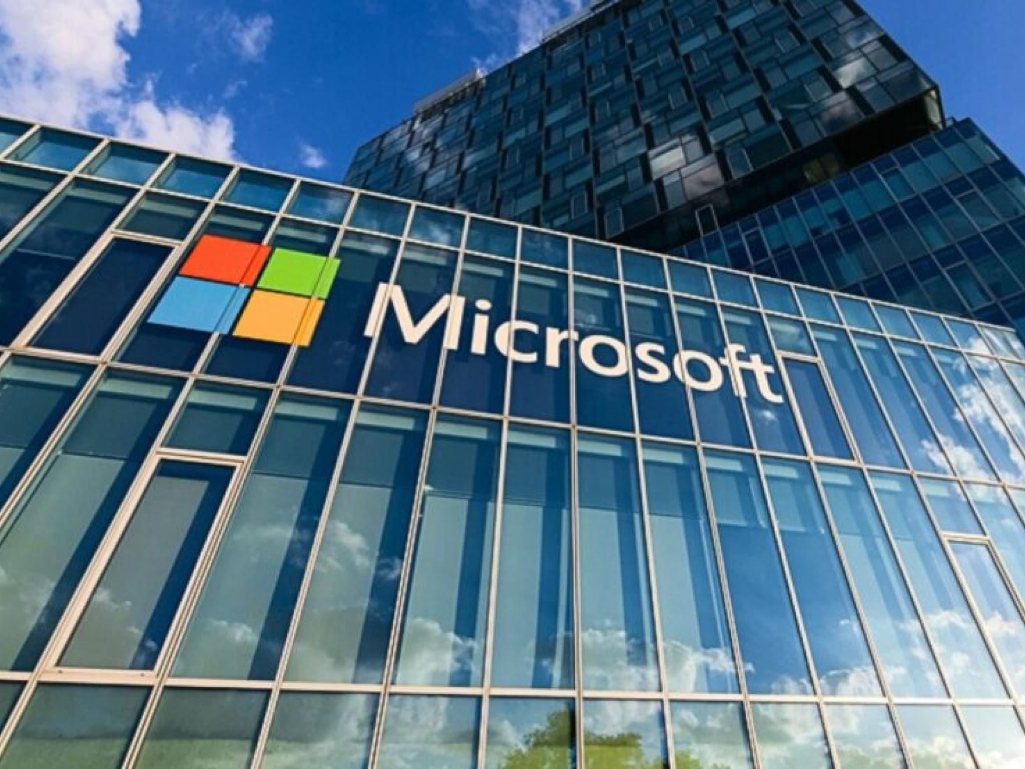 Microsoft’un ilk çeyrek gelirleri beklentiyi aştı