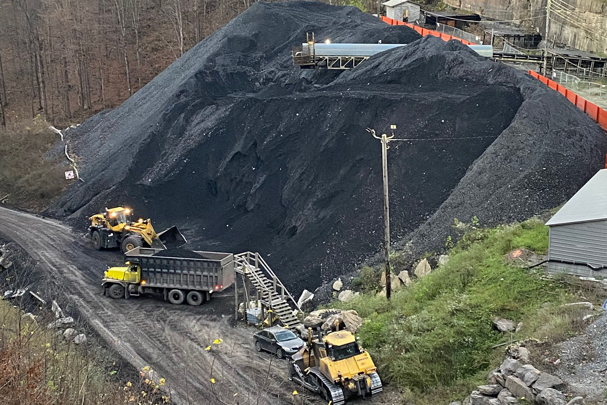 Ramaco Resources zarar açıkladı, gelirleri 22% azaldı