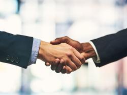 FirstCash, İngiltere pazarına giriyor