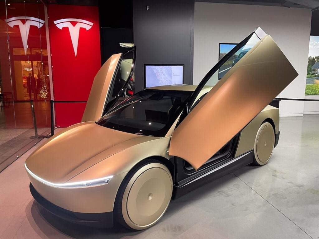 Tesla’nın hisseleri fiziksel yapay zekâ ile yükseldi