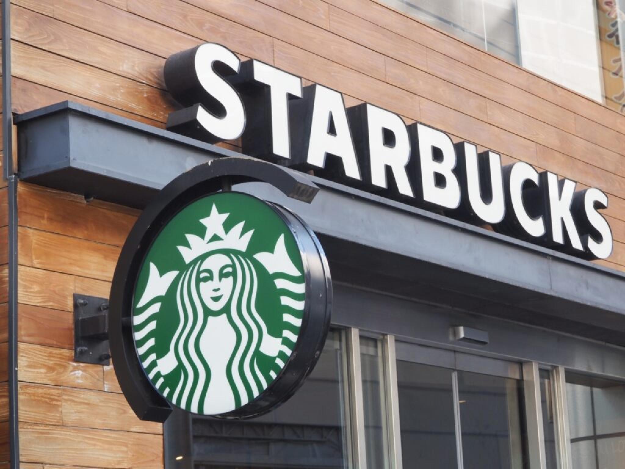 Starbucks sadakat programında değişikliğe gidiyor