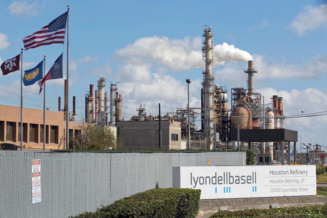 LyondellBasell Avrupa’daki tesislerini satıyor