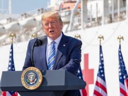 Trump’tan akıllı telefon hamlesi: T-1 Phone geliyor