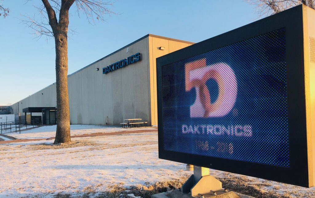 Daktronics’in kârı beklentileri aştı