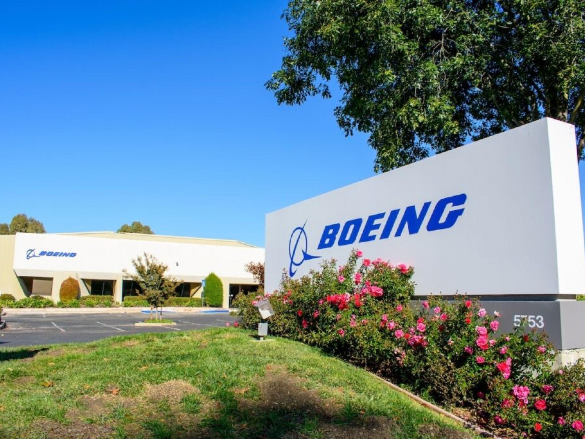 Boeing’in yeni CFO’su Jay Malave oldu