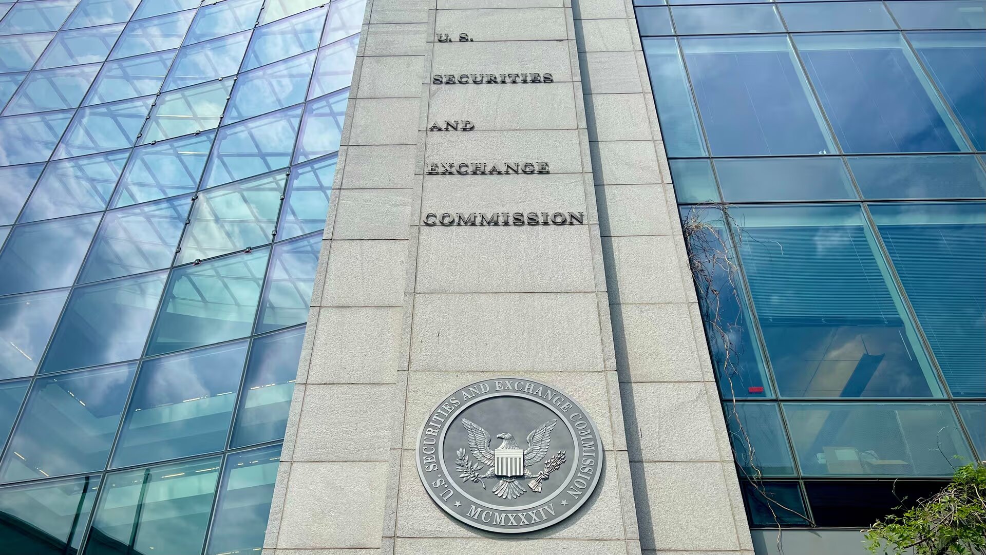 SEC, Grayscale fonuna ilişkin kararını onaydan bir gün sonra değiştirdi