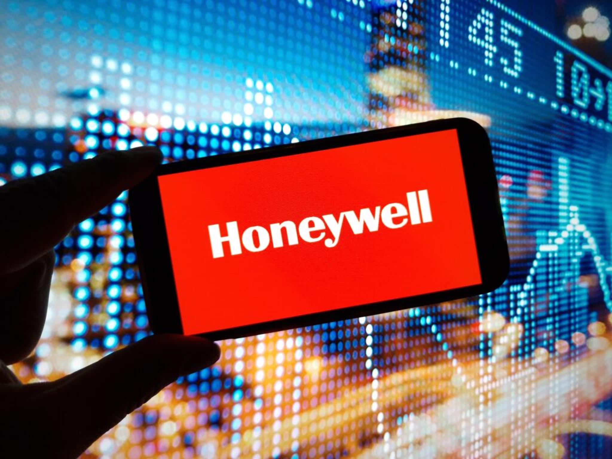 Honeywell iki lojistik birimini gözden geçiriyor