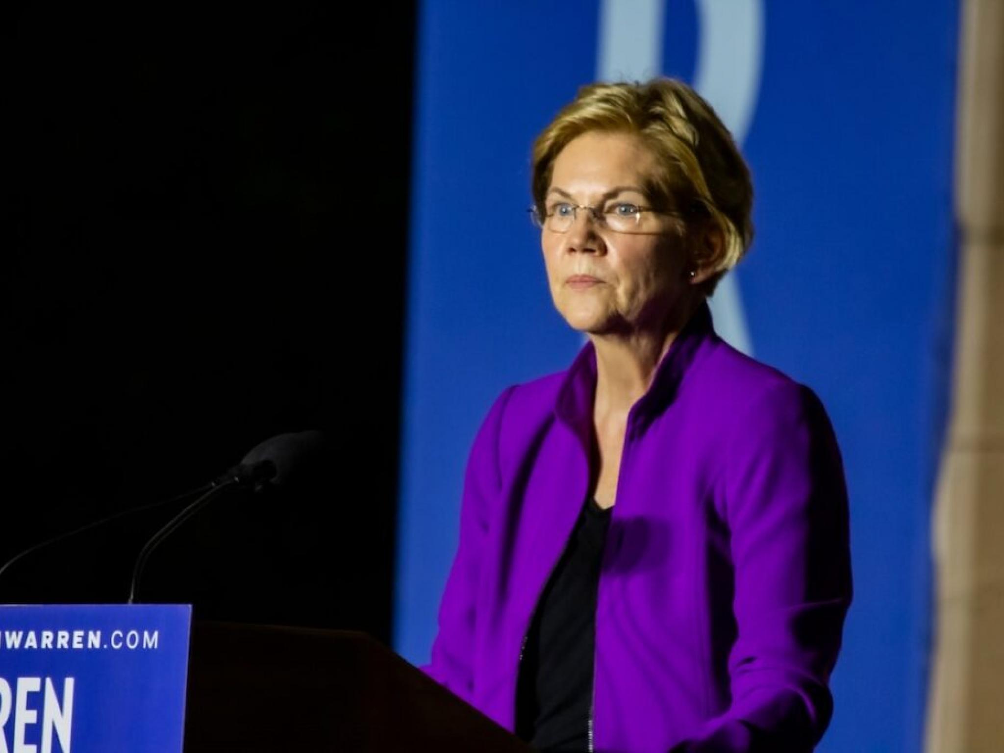 Warren, Trump-Paramount anlaşmasını soruşturmak istiyor