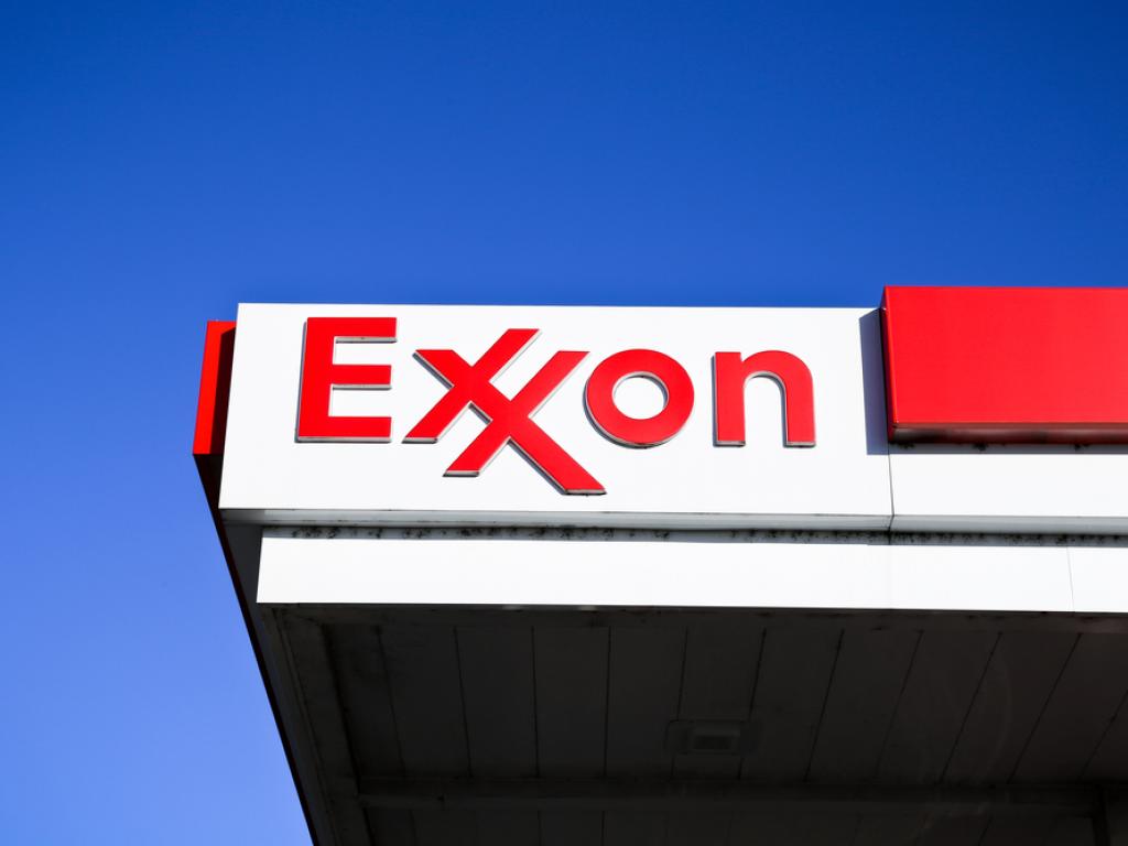 Exxon Mobil ikinci çeyrekte kâr düşüşü bekliyor