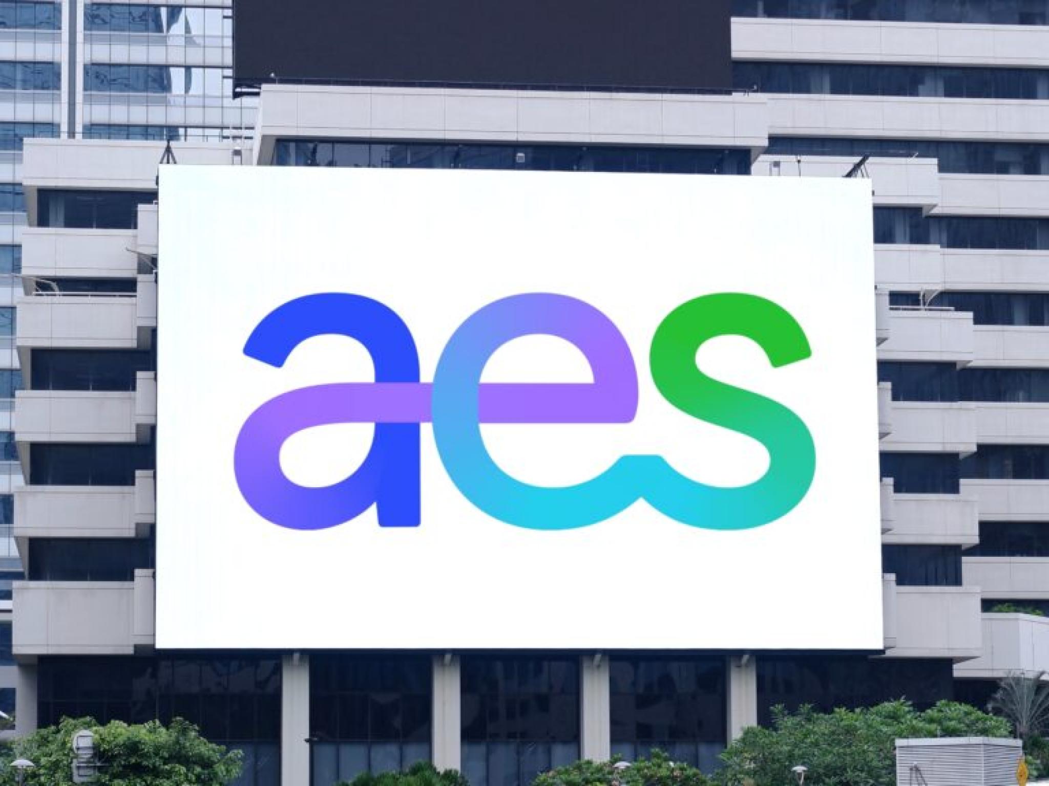 AES satış tekliflerini değerlendiriyor, hisse yükseldi