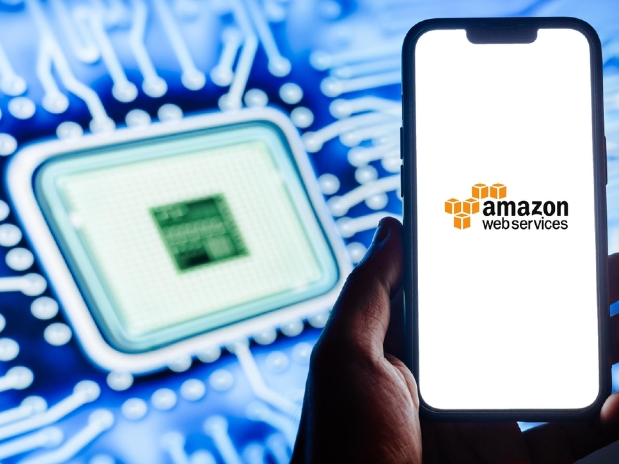 Amazon ve AWS, yeni nesil yapay zekâ sunucularını tanıttı
