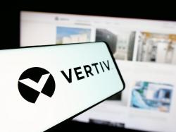 Vertiv, Great Lakes’i 200 milyon dolara satın alıyor