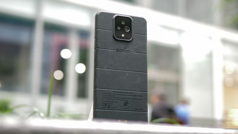 Sonim Technologies varlıklarını Social Mobile’a satıyor